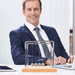 گوی‌های تعادلی نیوتن